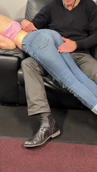 Lucy je drzá Otk a Hole Bottom Belt Trest