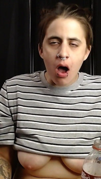Thời gian ăn nhẹ burping