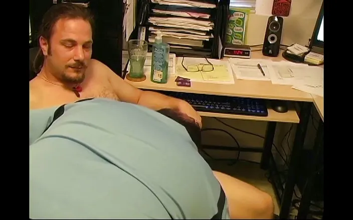 The Great Canadian Male: Christophe fucks the boss