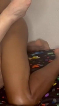Une PAWG Sexy Couche Avec Un Amant De Bite Noire. Sexe Interracial Coquin Avec Une Mamie Au Gros Cul