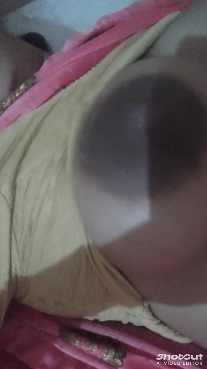 Dr_doom21: Mleczne Bhabhi Ji, Soczyste, Mleczne