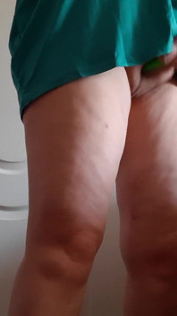 My Girlfriend Masturbated in the Office to Send Me a Video