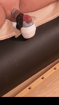 Hari Dominatrix Hitam 4 - Pinggir Elektrik Memerah Semua Air Mani, Orgasme Musnah Untuk Hamba