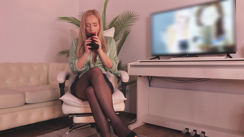 AnnaReyBlonde: BBC-therapiesitzung