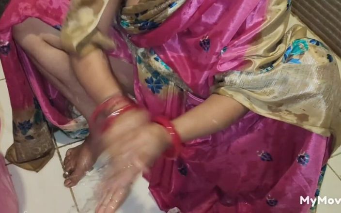 Desisexycpl123: Priya Bhabhi fa un bagno completo e registrata da un...