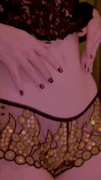 Get Teased by Alexa Creed's Hot and Sexy Belly Button!
