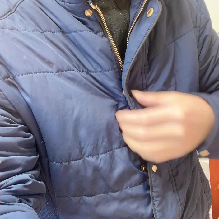 sweethanajapanese: Pee Sexy in Wet Mess Pussy Petite Asian