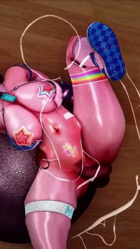 Titreyen dalgalar - Remielle'in ateşli egzersizi - 3 boyutlu hentai animasyonları