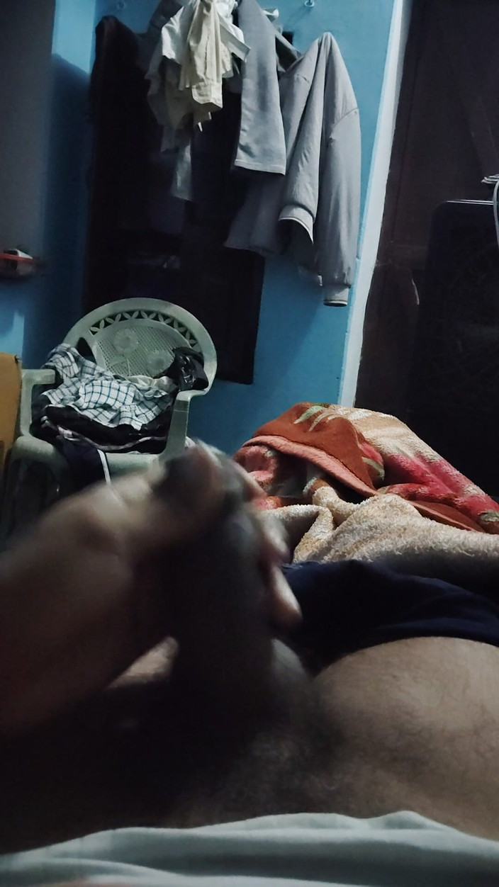 Xxxboyengi: Hot Desi Boy Big Cock Masturbacja