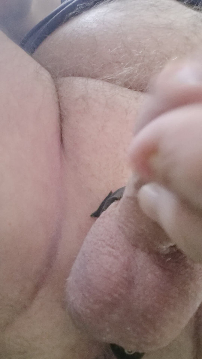 Pellefnatt: Děda Sedí Na Křesle A Hraje Si Se Svým Malým...