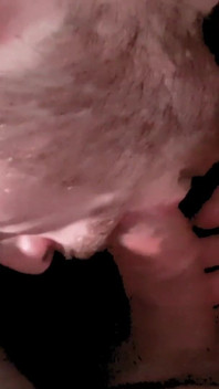 ฉันกินหีของ Eddy Ftm แล้วก็เย็ดเขาอย่างหนัก