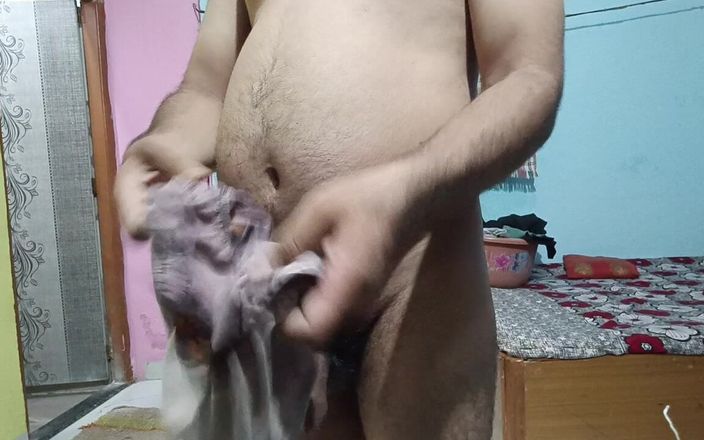 LovedSunsine1990: Nosím chutii své ženy, teď odcházím.