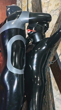 阴郁的极致快乐 - Alex Latex