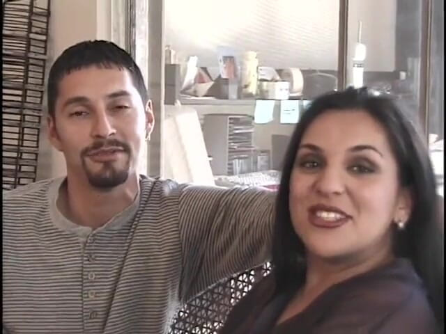 Sex Karma: 男は妊婦の足を掴んで奥深くまで入る