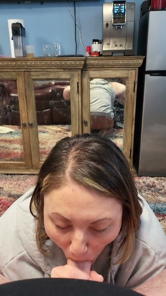 Biglefty10: Trabalha tão duro para o esperma bonito apaixonado sexy milf...