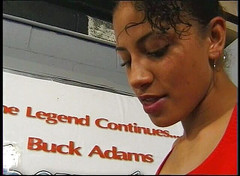 Anal X: Nechcete zkusit anál s tak velkým ptákem?