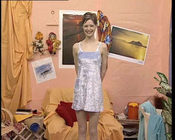 YOUR FIRST PORN: Schlanke Pia ve 2 Loch akci - Štíhlá Pia ve 2 dírách