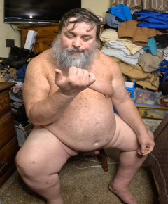 GeneWadexxx: 射在垃圾房里，没有人会知道