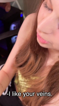Seks pertama saya dengan adik tiri saya berakhir dengan creampie yang tidak dijangka