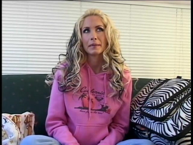 Xxx Auditions: Dziwki udziela wywiadu