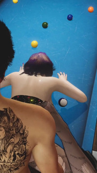 3 boyutlu büyük memeli sürtük orta yaşlı seksi kadın kasıkta büyük yarakla aldatıyor