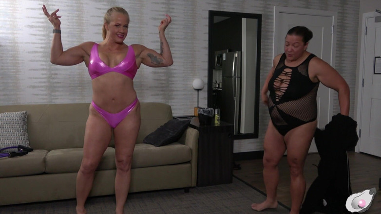 Mistress Pink Pearl: La gooner musclée gourmande