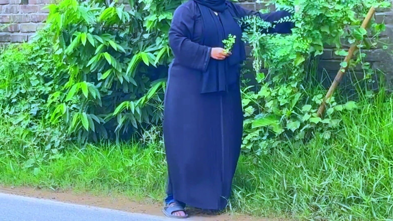 Aria Mia: Arap ateşli üvey anne otel yatağında yoldan geldikten sonra azıyor ve...