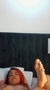 Red Haired Petite Girl Masturbates on Camera
