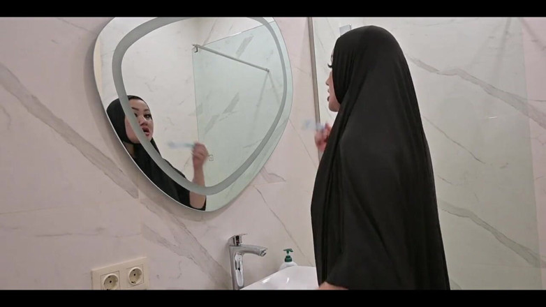 CuteProduction: A Life - yuva muslim patni men ek din 1000