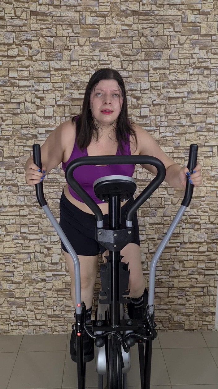 Alice H: Allenamento del feticismo del sudore