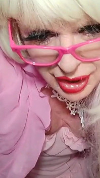 Sissy Trans Cums