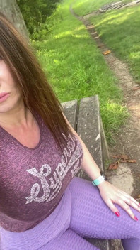 Spreading My Hairy Pussy Outside in the Sun