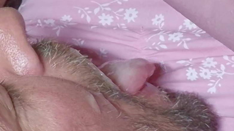 SavageHeater59: Miluju vyvrcholit do pusy s velkým dildem v zadku