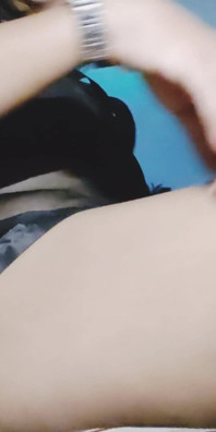 公交车上的女孩