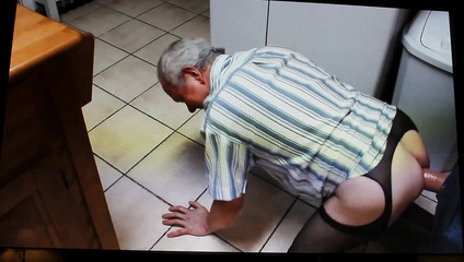 Erachi: Erachi domalarak sikiliyor