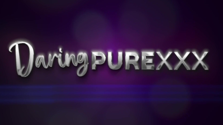 DaringPureXXX: Overheersing! Deze slavinsletten geven wat ze verdienen!