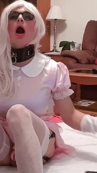 Sissy jalang cantik - regangan dubur