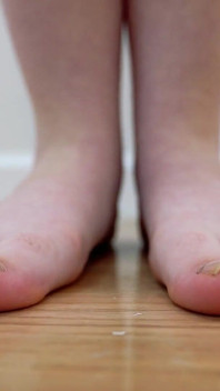 Annie archer, vollbusige, kurvige blonde studentin, schlampiger zungenanal, halsfick, hitze!