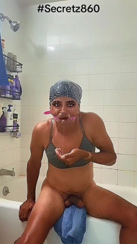 Kris Reelz - Self Face Spit,agagging on a Mouth Ring