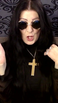 Halloween ozzy cosplay miLF che fuma