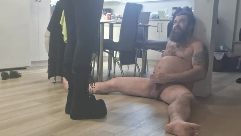 Miss jj chose: Štípe to samé