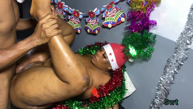 Naijasweetass: Velký zadek hospodyňka dala řidiči s VELKÝM černým pérem Dobrou kundičku na...