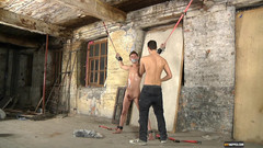 BoyNapped: Bailey é drenada de porra