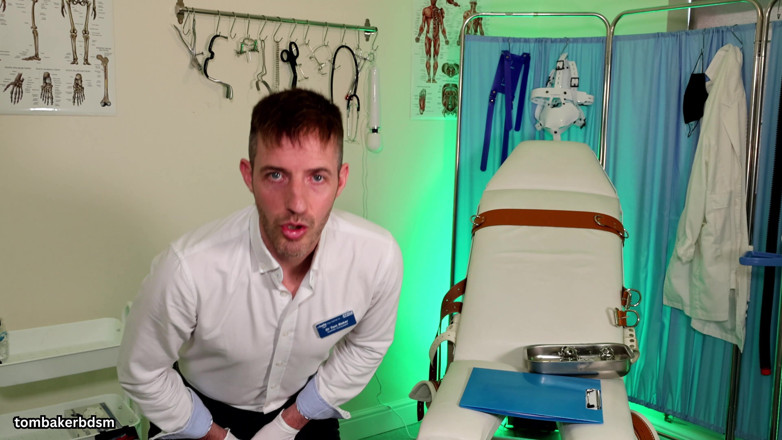 TomBakerBDSM: 医者は貞操が唯一の選択肢だと考えています(4k)