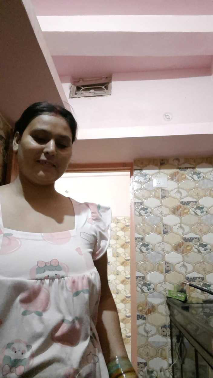 Puja555: Desi Bhabhi Gotowanie