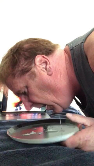 Califagforjass: Califagforjass eet sperma