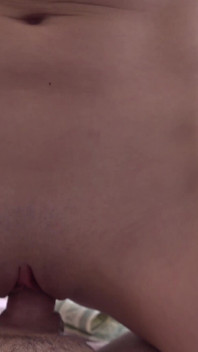 Táta Dom tvrdě šuká svou děvku