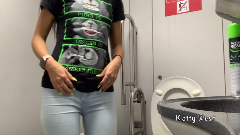 Katty West: Extreme on the Train. Teen Girl Took off Her Panties...