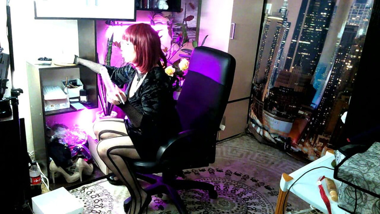 AimeeParadise: Harte Privatshow einer charmanten alten hure mit brille