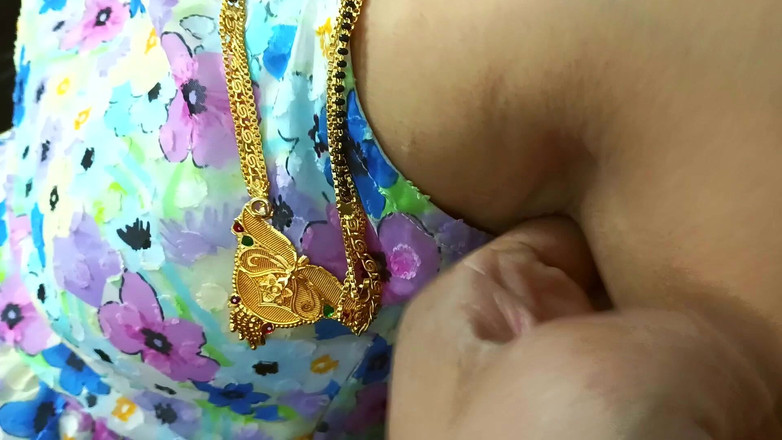 Myhotwife369: Newlywed Indian Virgin Wife Hot Bolwjob Ready for Hardcore Hot...